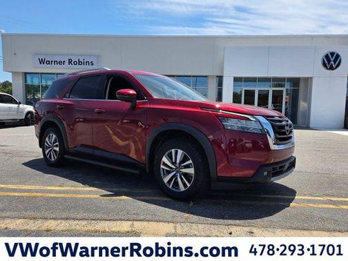 Scarlet Ember 2022 Nissan Pathfinder SL