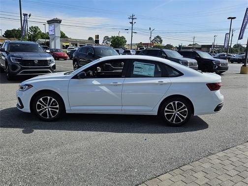 2025 Volkswagen Jetta 1.5T Sport