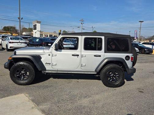 2023 Jeep Wrangler Sport