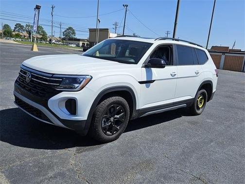 2024 Volkswagen Atlas 2.0T Peak Edition SE w/Technology
