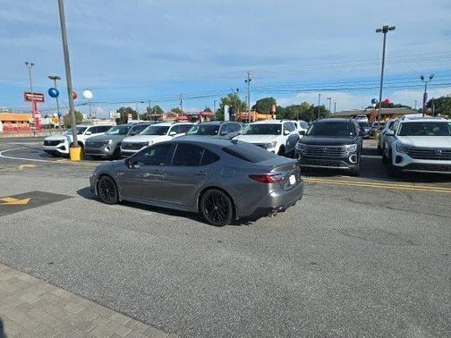 Metal 2025 Toyota Camry SE