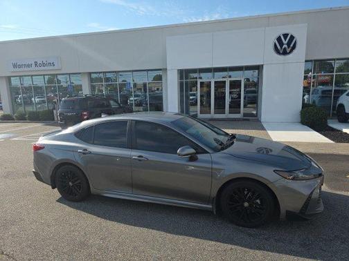 Metal 2025 Toyota Camry SE