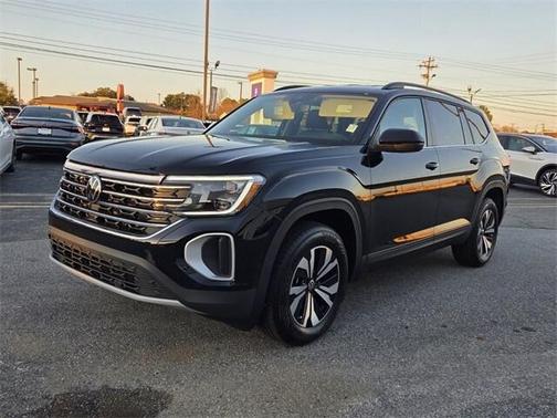 2026 Volkswagen Atlas 2.0T SE