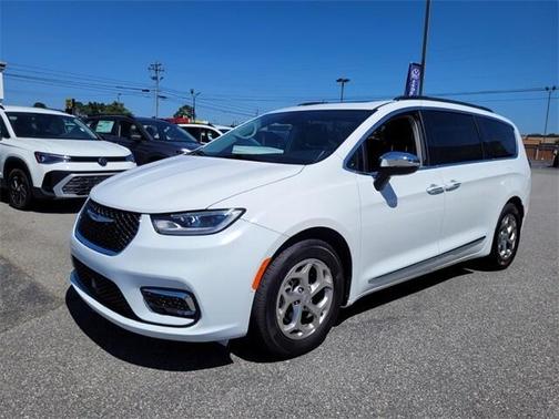 2023 Chrysler Pacifica Limited
