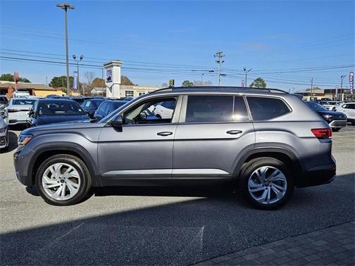 2023 Volkswagen Atlas 3.6L SE w/Technology