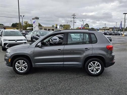 2016 Volkswagen Tiguan S