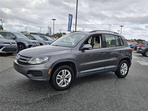 2016 Volkswagen Tiguan S