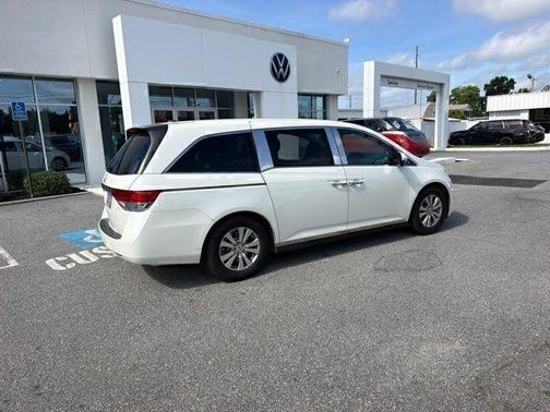 White 2016 Honda Odyssey EX-L