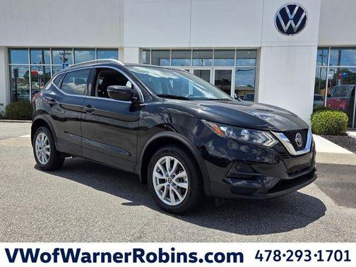 Magnetic Black 2020 Nissan Rogue Sport SV