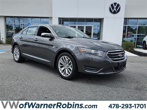 2017 Ford Taurus Limited