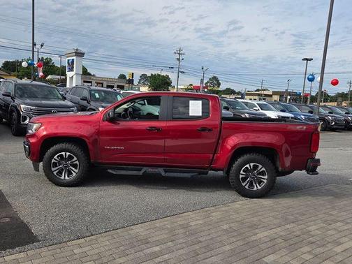 Cherry Red Tintcoat 2022 Chevrolet Colorado Z71
