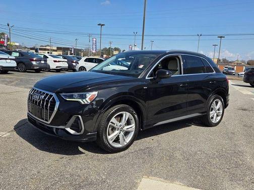 2020 Audi Q3 45 S line Premium