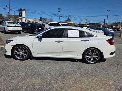 2019 Honda Civic Touring