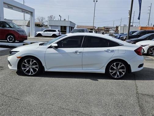 2019 Honda Civic Touring