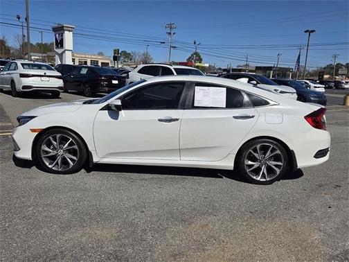 2019 Honda Civic Touring