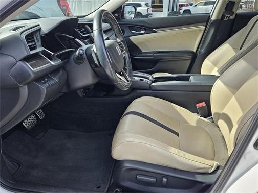 2019 Honda Civic Touring