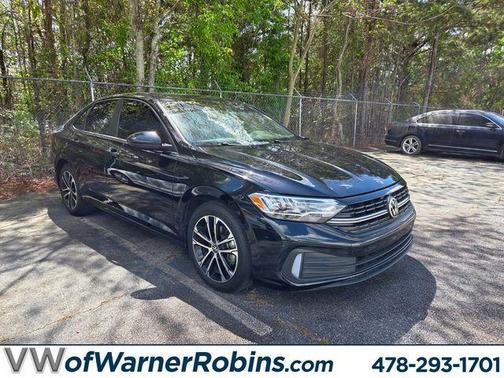 Deep Black Pearl Effect 2022 Volkswagen Jetta 1.5T Sport