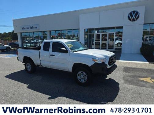 Ice 2023 Toyota Tacoma SR