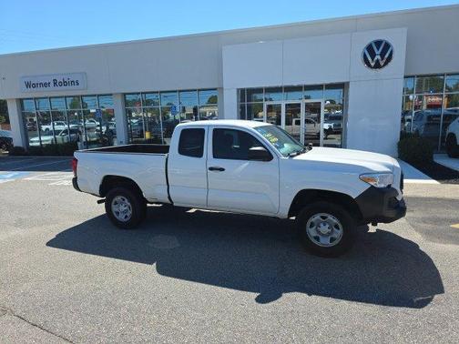 Ice 2023 Toyota Tacoma SR