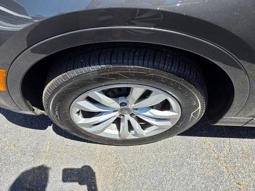 Samurai Gray Metallic 2019 Audi Q7 45 Premium Plus