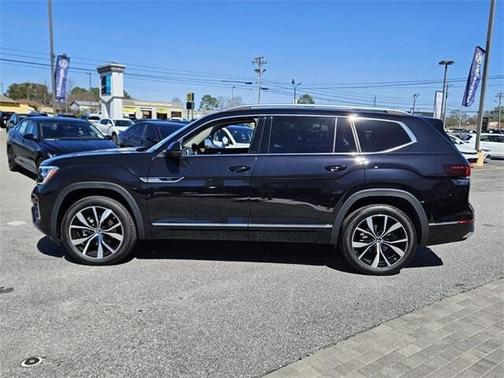 2025 Volkswagen Atlas 2.0T SEL Premium R-Line