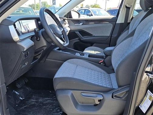 2025 Volkswagen Tiguan 2.0T S