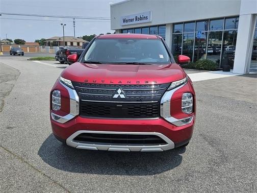 2024 Mitsubishi Outlander SE