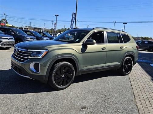 2026 Volkswagen Atlas 2.0T SE w/Technology