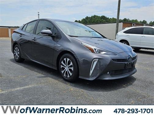2022 Toyota Prius LE