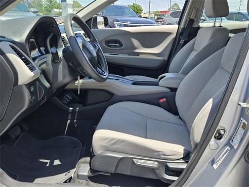 2017 Honda HR-V LX
