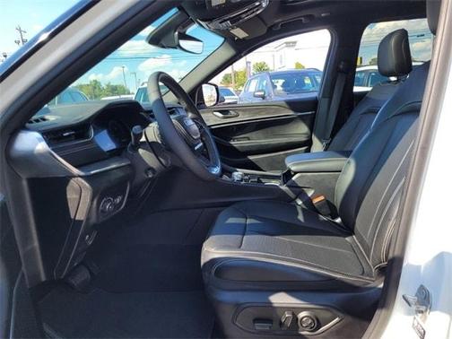 2024 Jeep Grand Cherokee L Overland