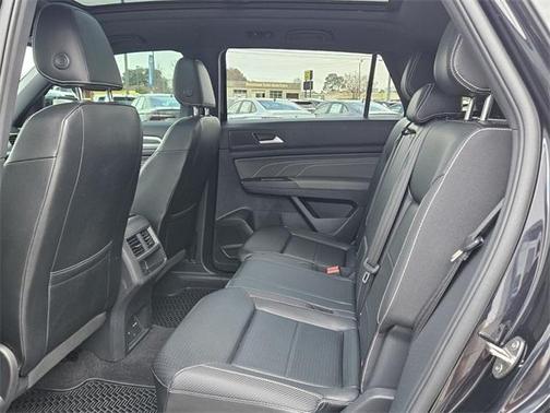 2022 Volkswagen Atlas Cross Sport 2.0T SEL