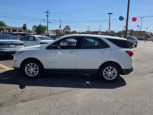 Summit White 2019 Chevrolet Equinox LS