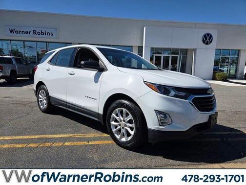 Summit White 2019 Chevrolet Equinox LS