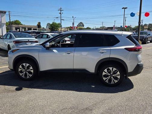 Brilliant Silver 2023 Nissan Rogue SV