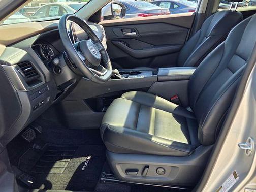 Brilliant Silver 2023 Nissan Rogue SV