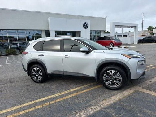 Brilliant Silver 2023 Nissan Rogue SV