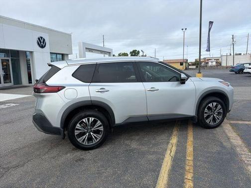 Brilliant Silver 2023 Nissan Rogue SV