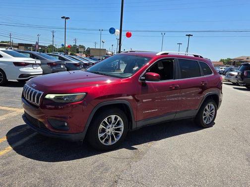 Velvet Red Pearlcoat 2019 Jeep Cherokee Latitude Plus