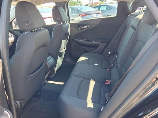 Mosaic Black 2017 Chevrolet Malibu 1LS