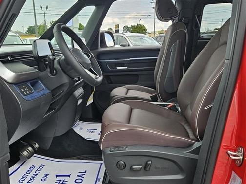 2025 Volkswagen ID. Buzz Pro S Plus