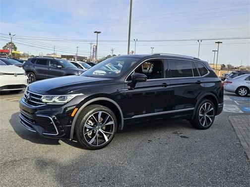 2022 Volkswagen Tiguan 2.0T SEL R-Line