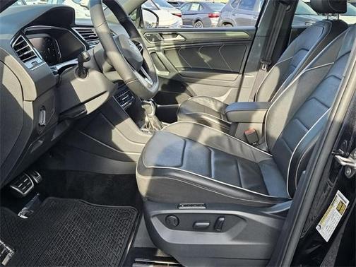 2022 Volkswagen Tiguan 2.0T SEL R-Line