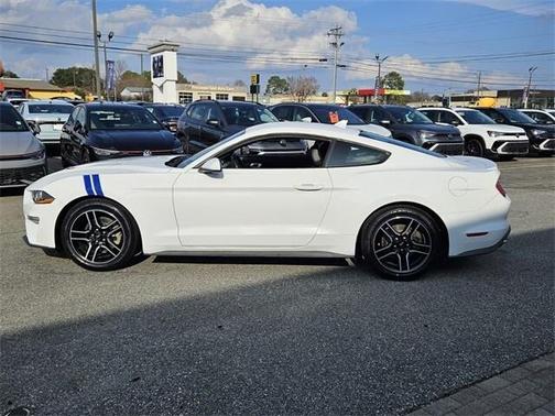 2020 Ford Mustang EcoBoost