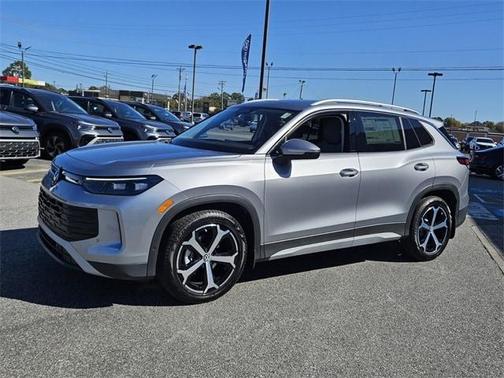 2026 Volkswagen Tiguan 2.0T SE