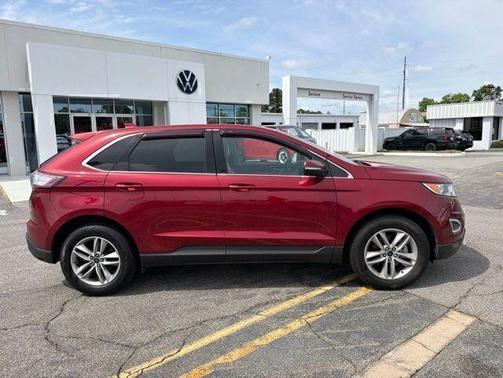 Ruby Red Metallic 2018 Ford Edge SEL
