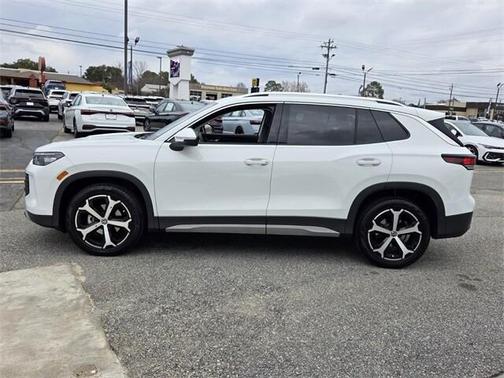 2025 Volkswagen Tiguan 2.0T SE