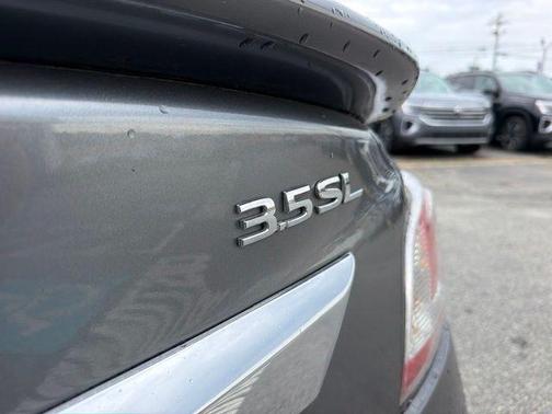 Gun Metallic 2015 Nissan Altima 3.5 SL