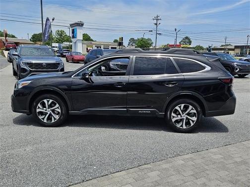 2022 Subaru Outback Limited XT