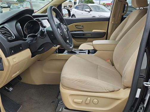 2020 Kia Sedona LX